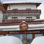 Lyskamm 3* Breuil-Cervinia