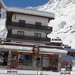 Hotel Lyskamm