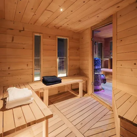 Hotel Lyskamm 3*