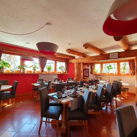 Hotel Lyskamm 3*