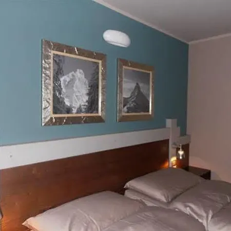 Lyskamm Hotel